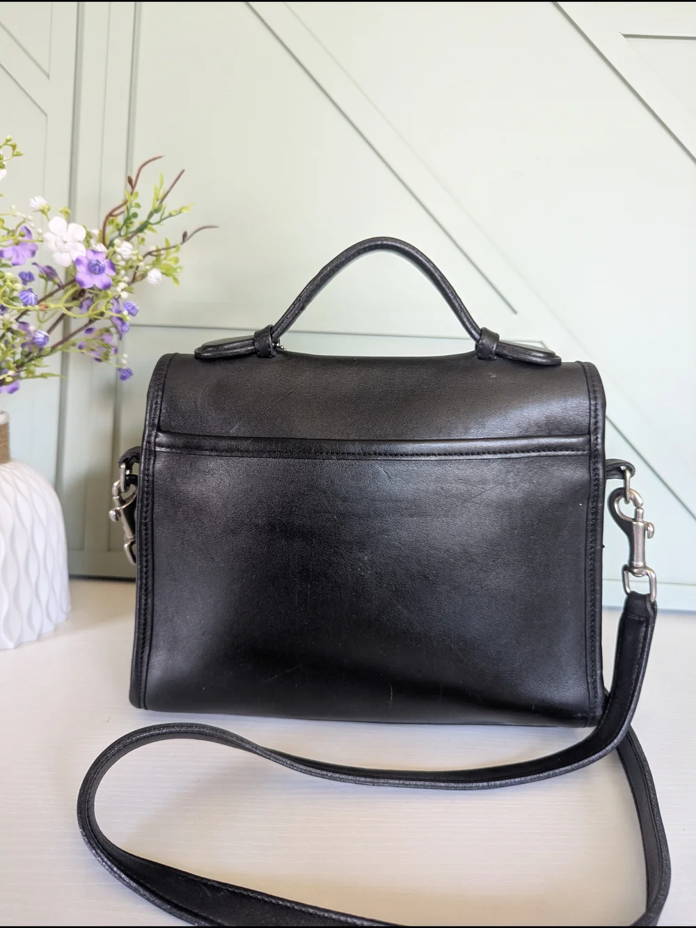 vintage Coach CourtBag (Style #9870). First